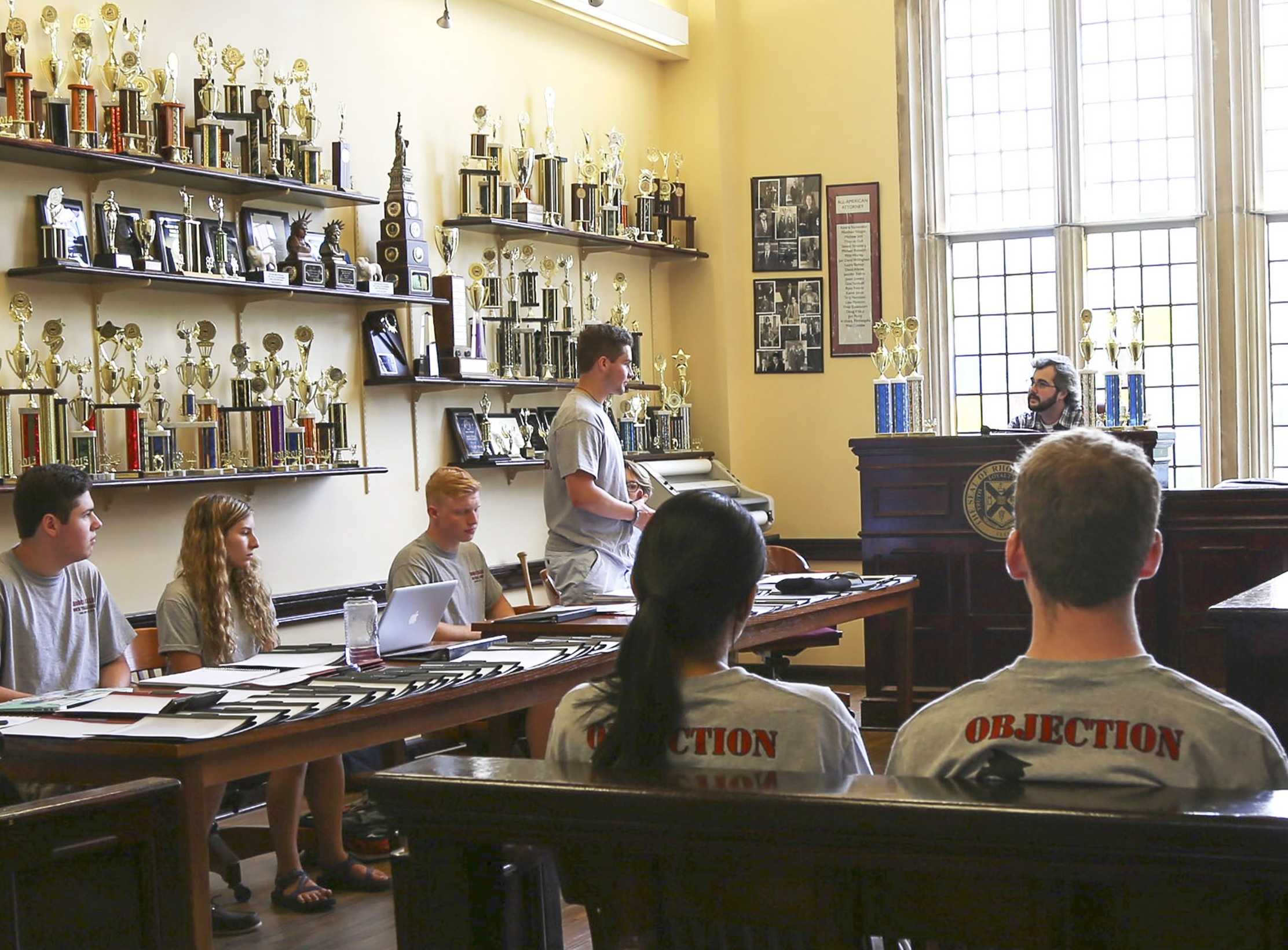 image of students acting out a case in courtroom at Rhodes College