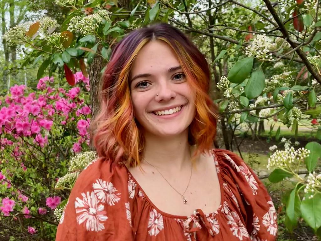 head and shoulder image of Saylor Tettleton