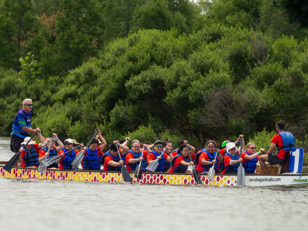 image of Rhodes team paddling in boat