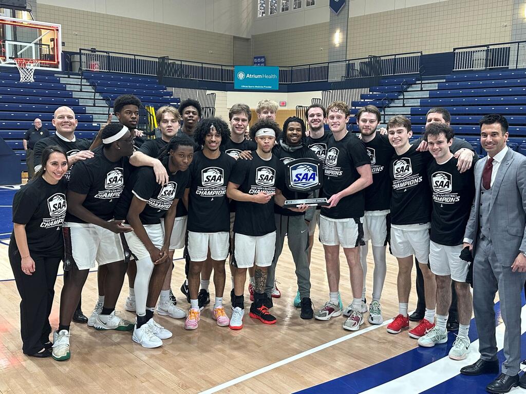 group image of Rhodes Men's Basketball Team