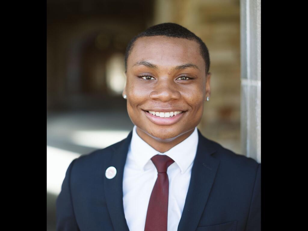 head and shoulder image of Johnathan Burch