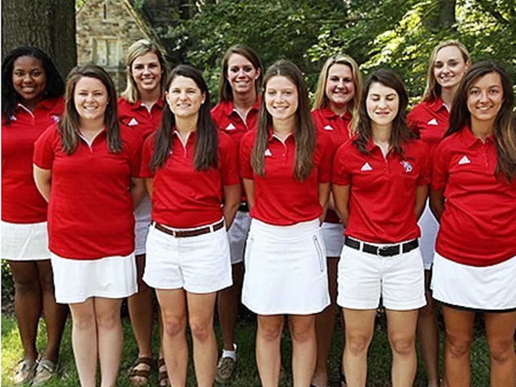 Photo of 2013 Rhodes College Women's Golf team.